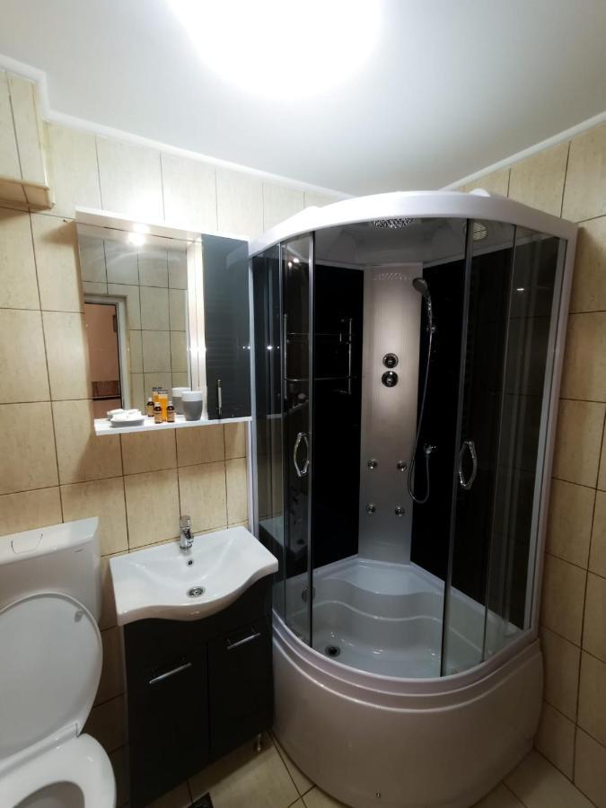 105500 Apartment Buşteni Eksteriør bilde